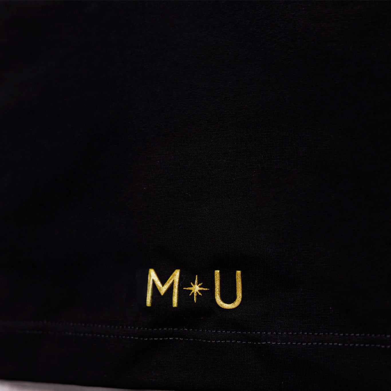 Universal OVERSIZE T-SHIRT